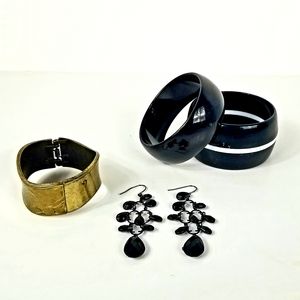EARRING & 3 BRACELET BUNDLE JEWELRY SET